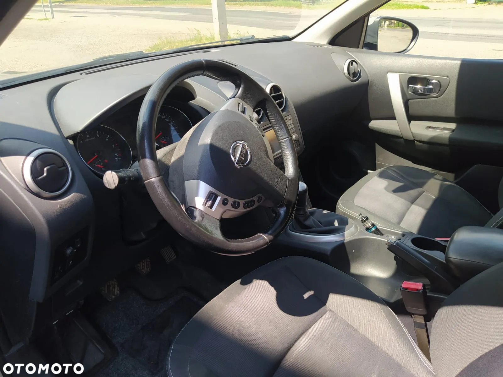 Nissan Qashqai 2.0 360 - 15