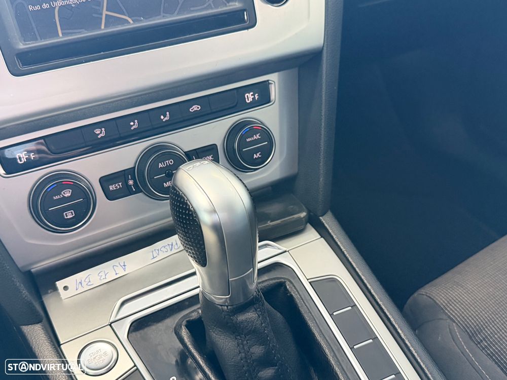 VW Passat Variant 1.6 TDI (BlueMotion ) DSG Comfortline - 14