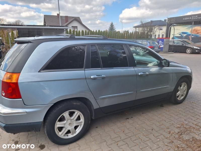Chrysler Pacifica - 2