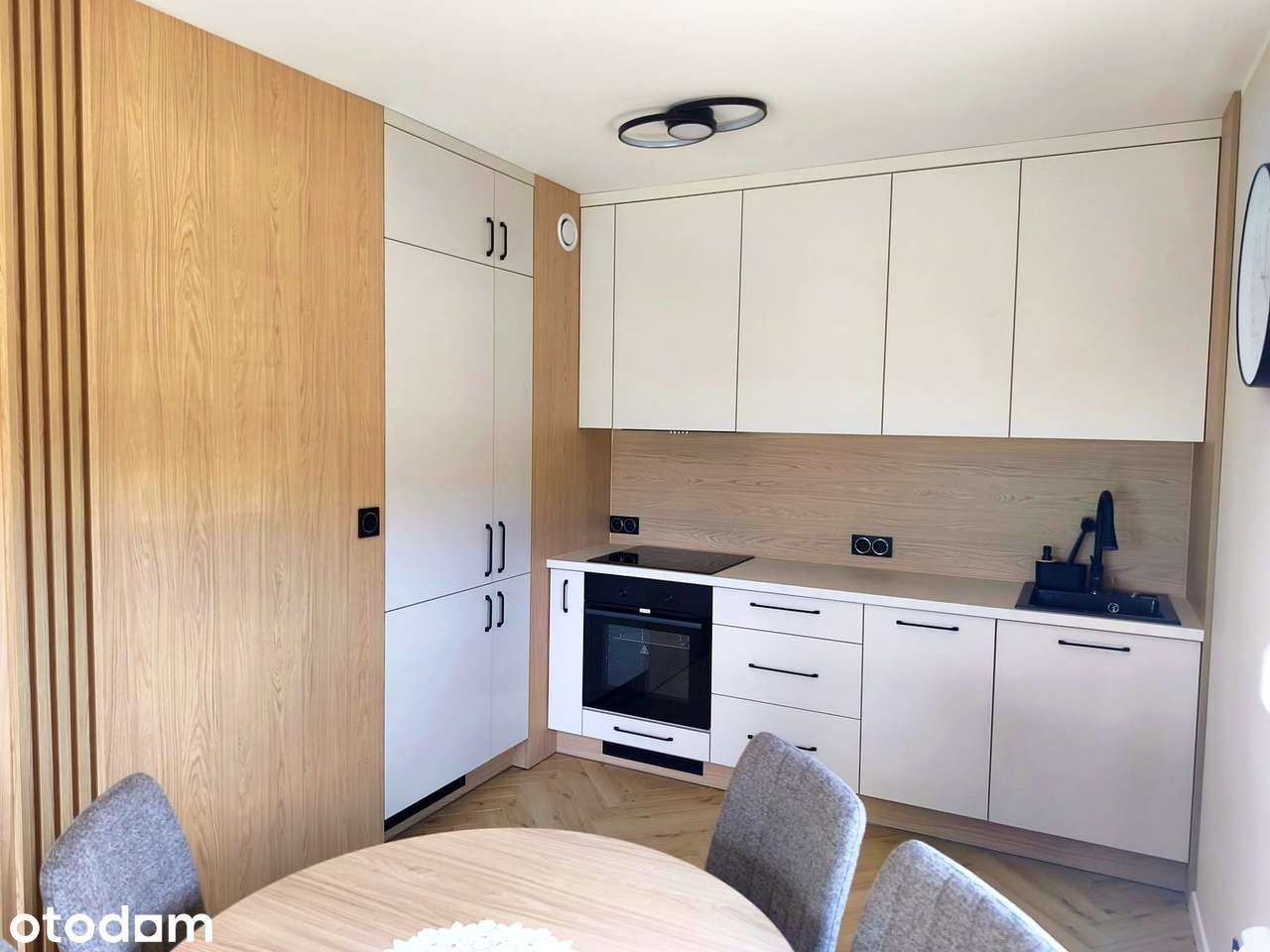 Wyjątkowy apartament z autorskim projektem wnętrz - Pełny obrazek: 4/13