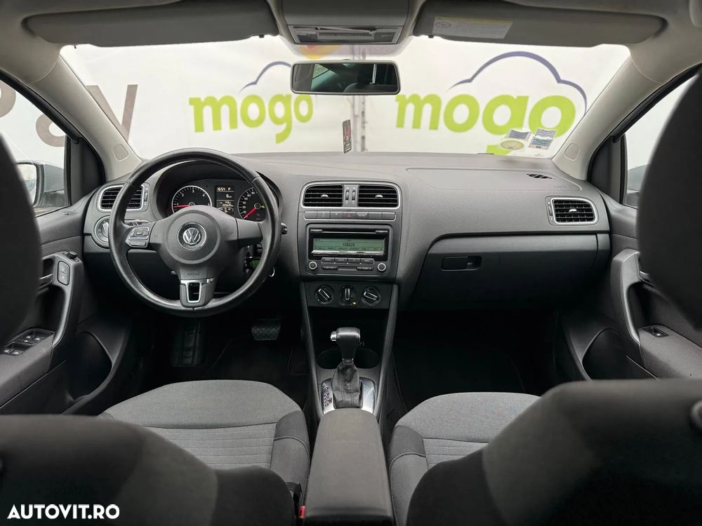 Volkswagen Polo 1.6 TDI DSG Comfortline - 6