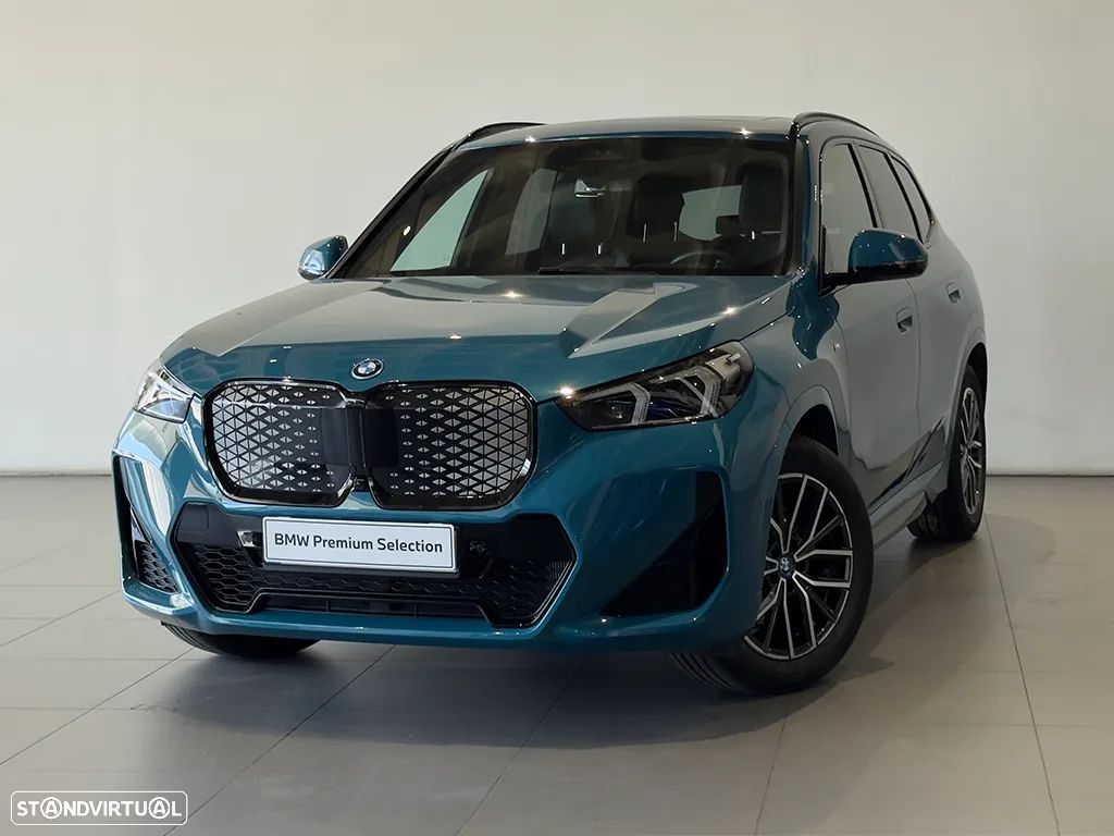 BMW iX1 xDrive30 Pack Desportivo M - 1