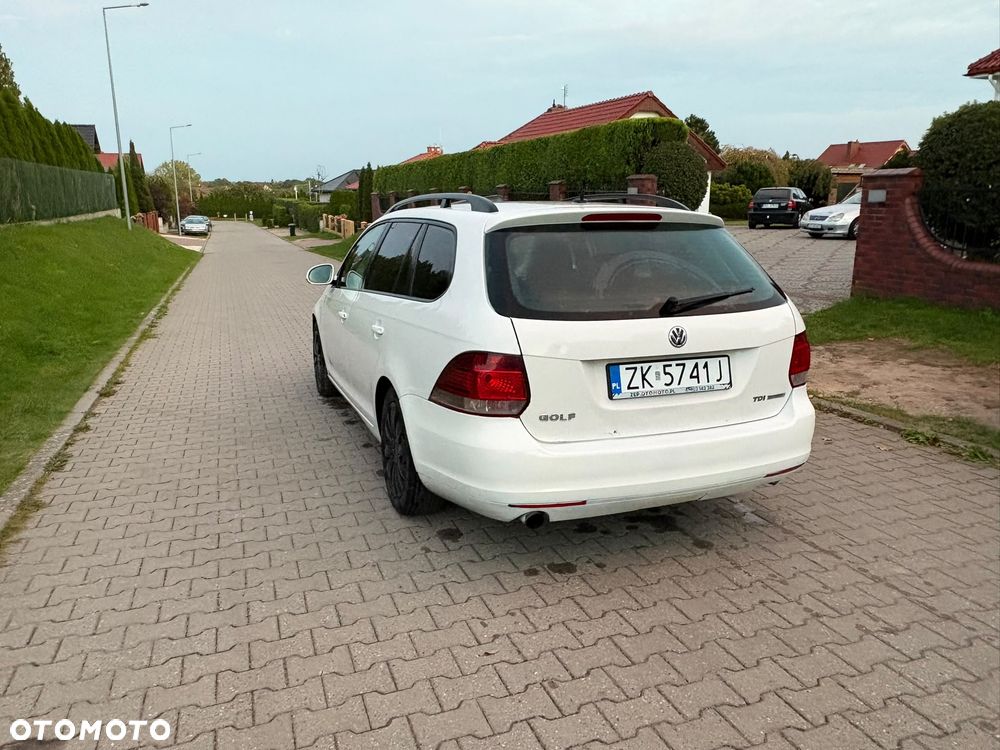 Volkswagen Golf - 9