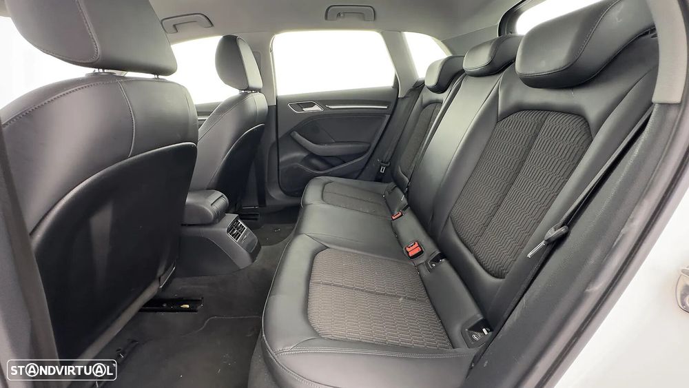 Audi A3 Sportback e-tron 1.4 TFSI Sport S tronic - 43