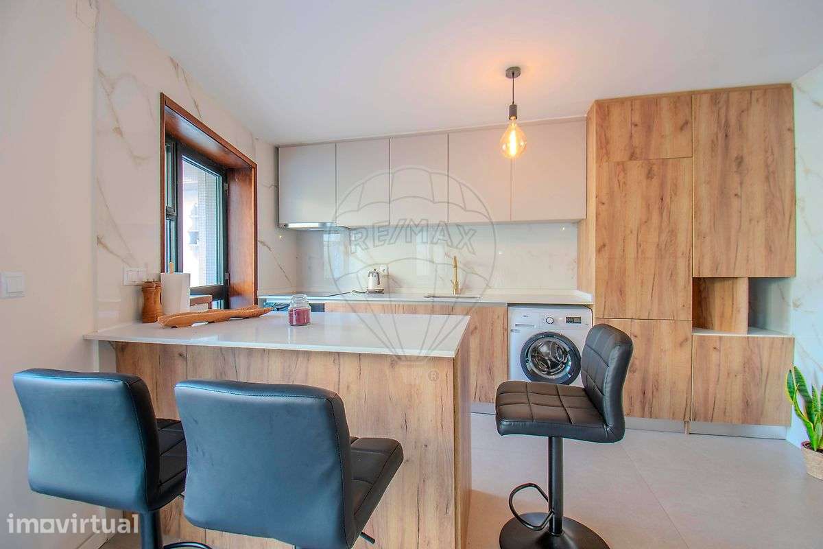 Apartamento T2 para arrendamento - Grande imagem: 2/17