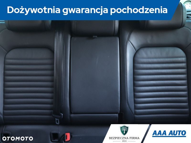 Volkswagen Passat Variant - 12
