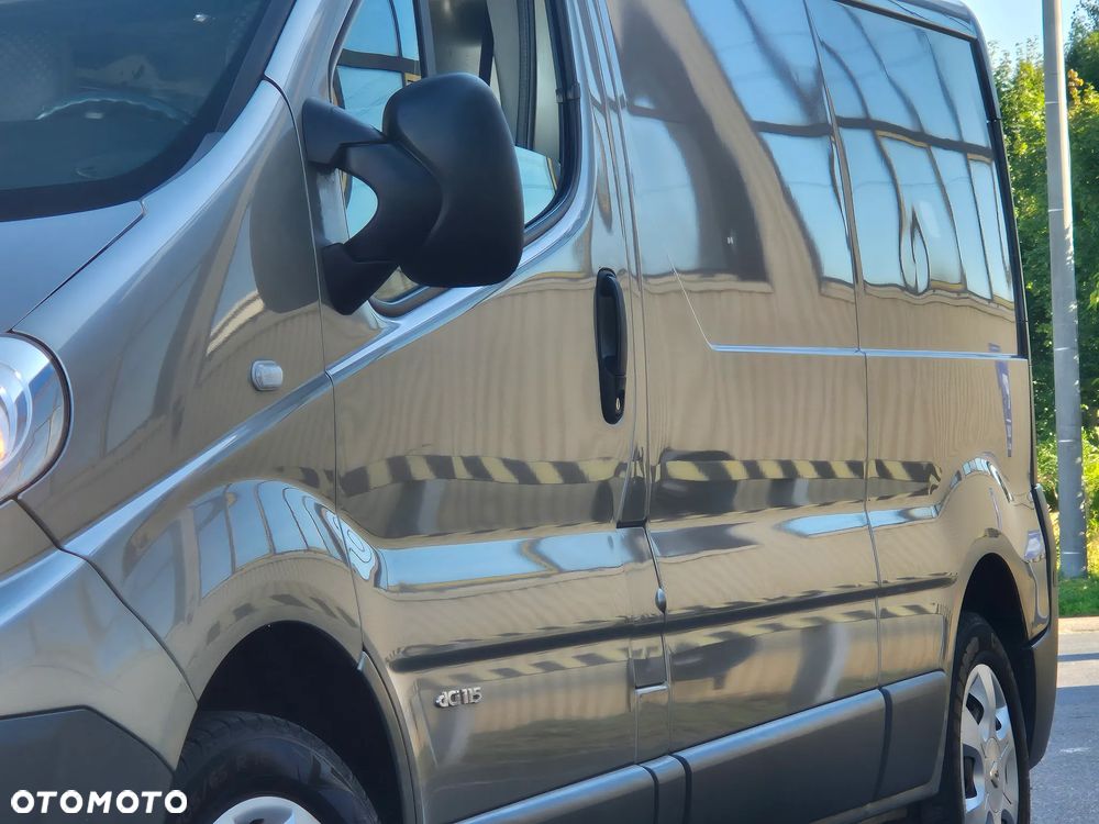 Renault TRAFIC - 4