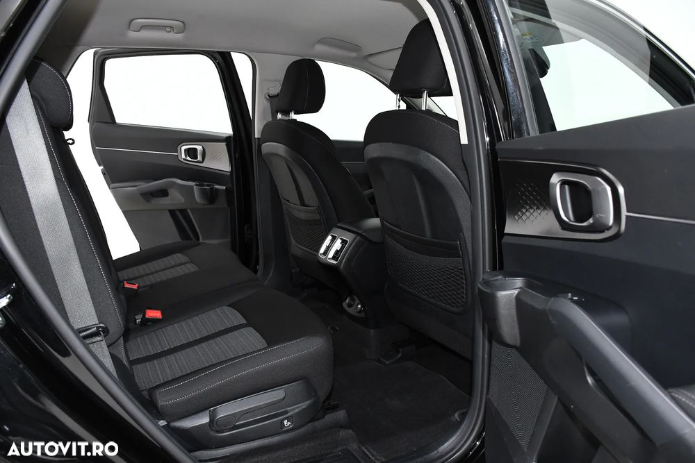 Kia Sorento 1.6T-GDI PHEV AWD OPF Aut. Vision - 16