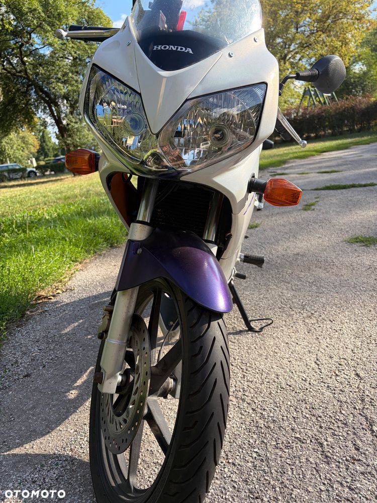 Honda CBR - 6