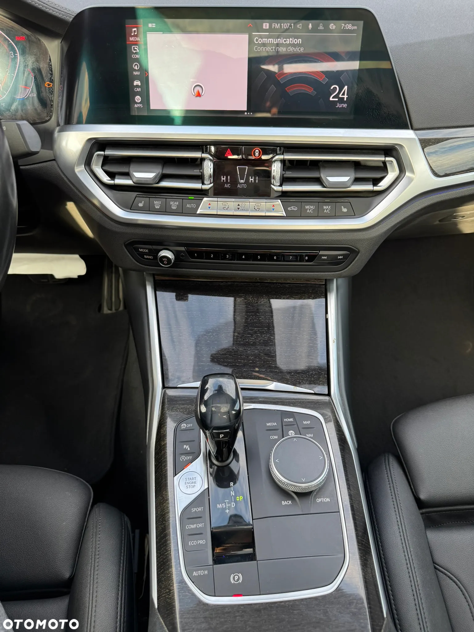 BMW Seria 3 330i M Sport - 13