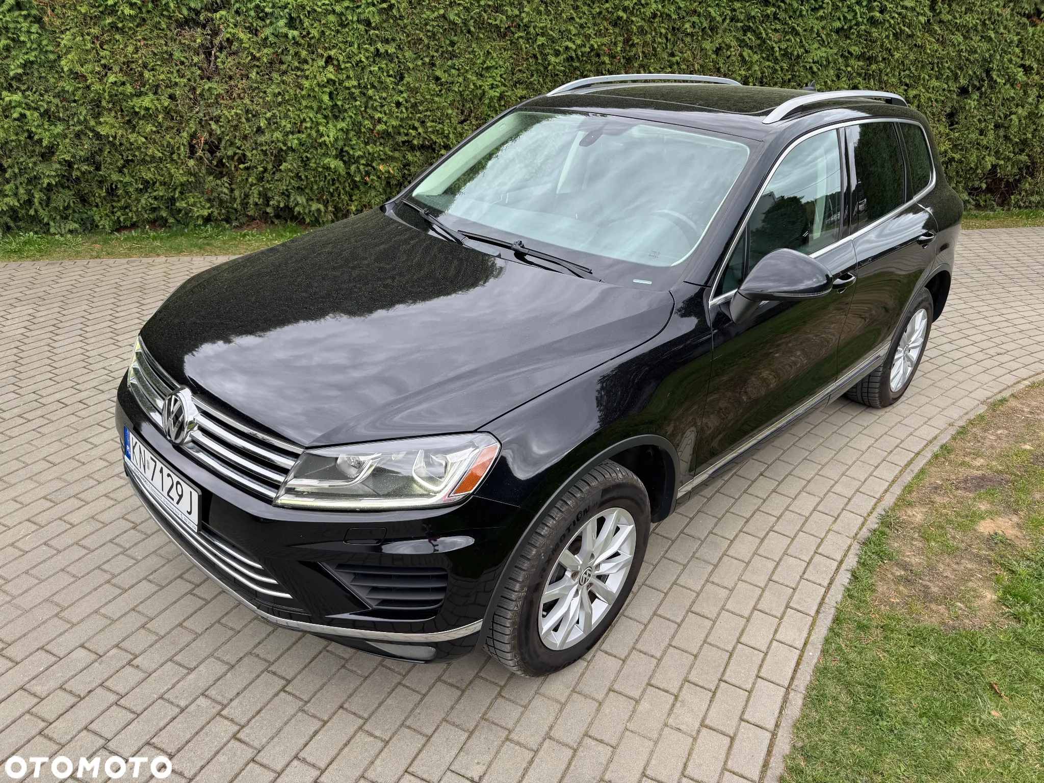 Volkswagen Touareg - 2