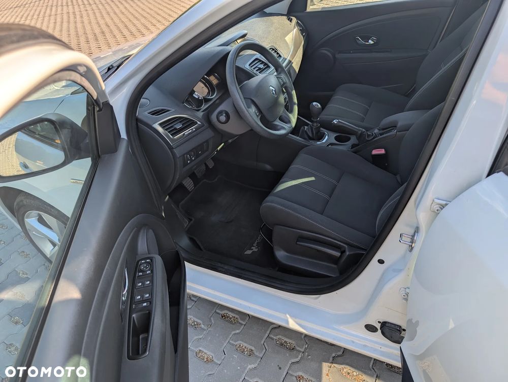 Renault Megane - 5
