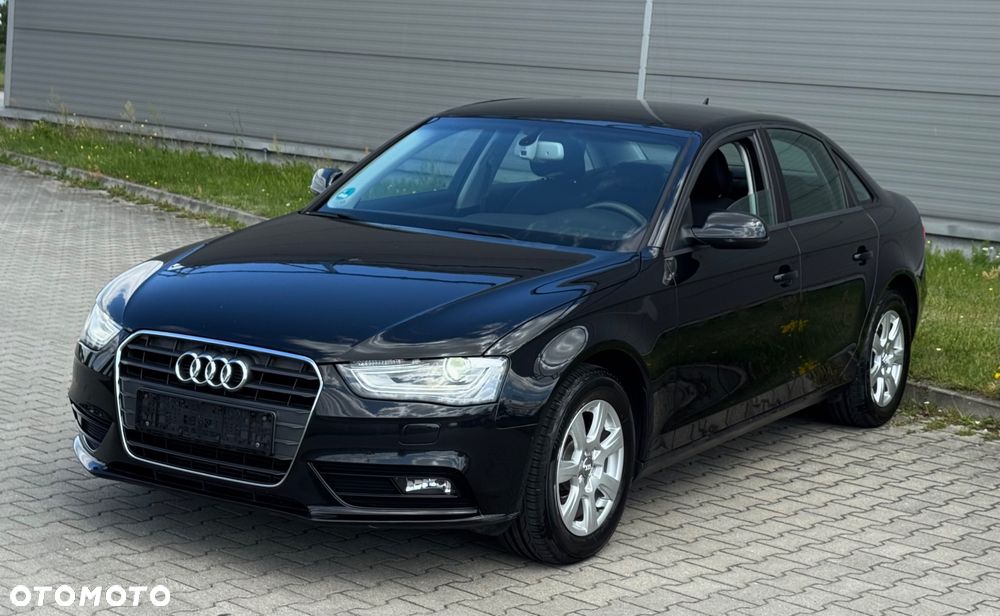 Audi A4 Limousine - 22