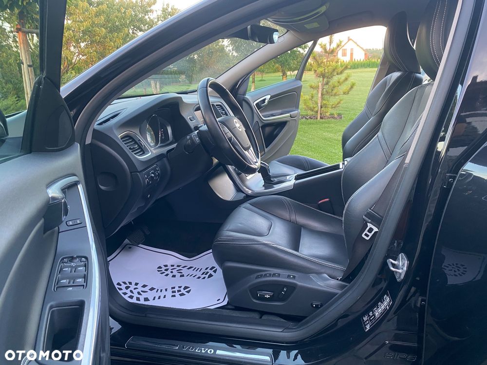 Volvo V60 D3 Drive-E Summum - 7
