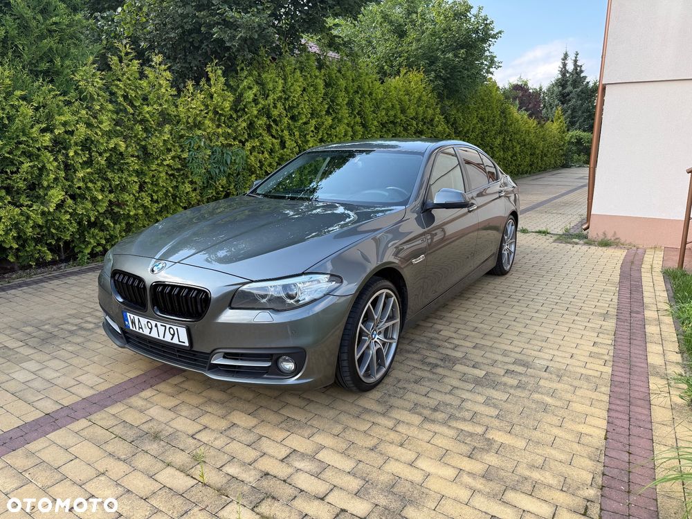 BMW Seria 5 520d xDrive - 1