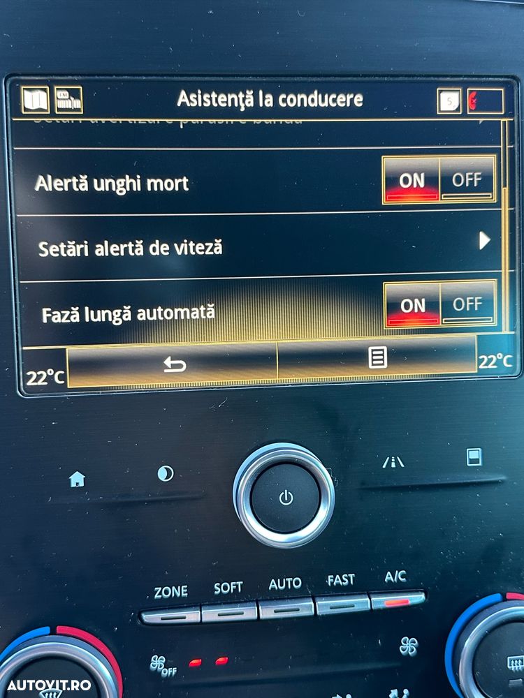 Renault Megane ENERGY dCi 130 Start & Stop Bose Edition - 27