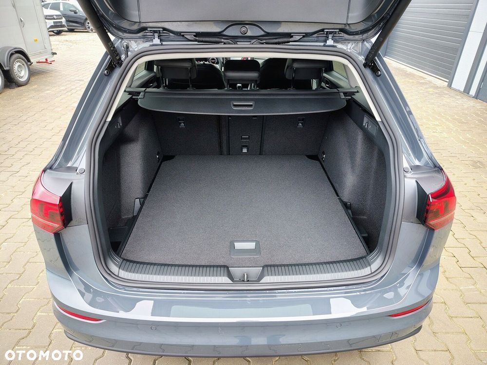 Volkswagen Golf Variant - 9