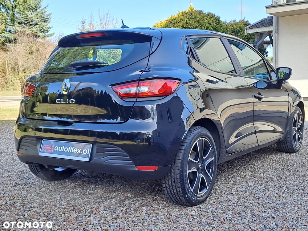 Renault Clio - 6