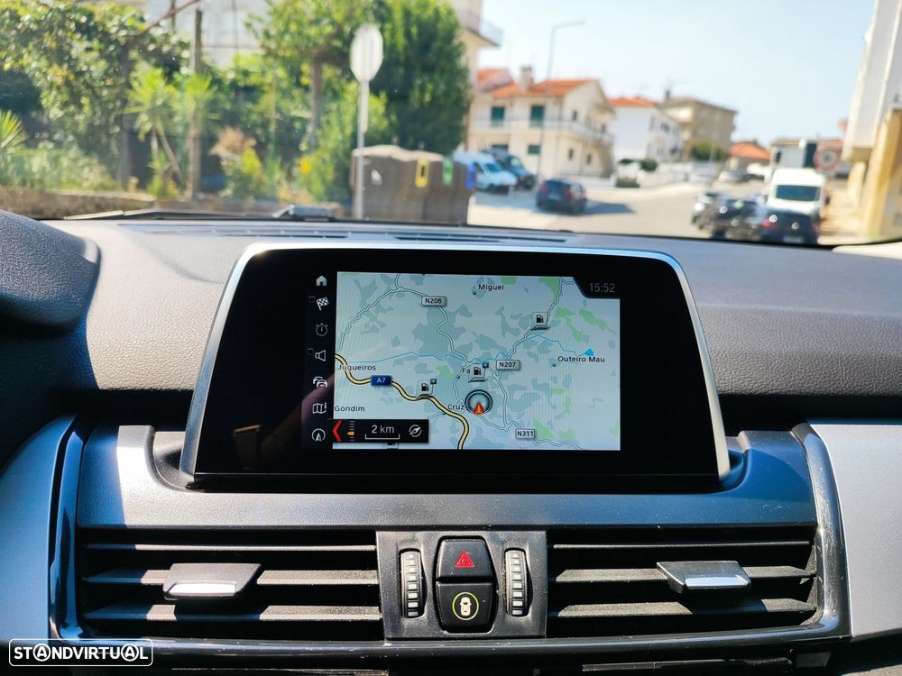 BMW 216 Active Tourer d Advantage - 18