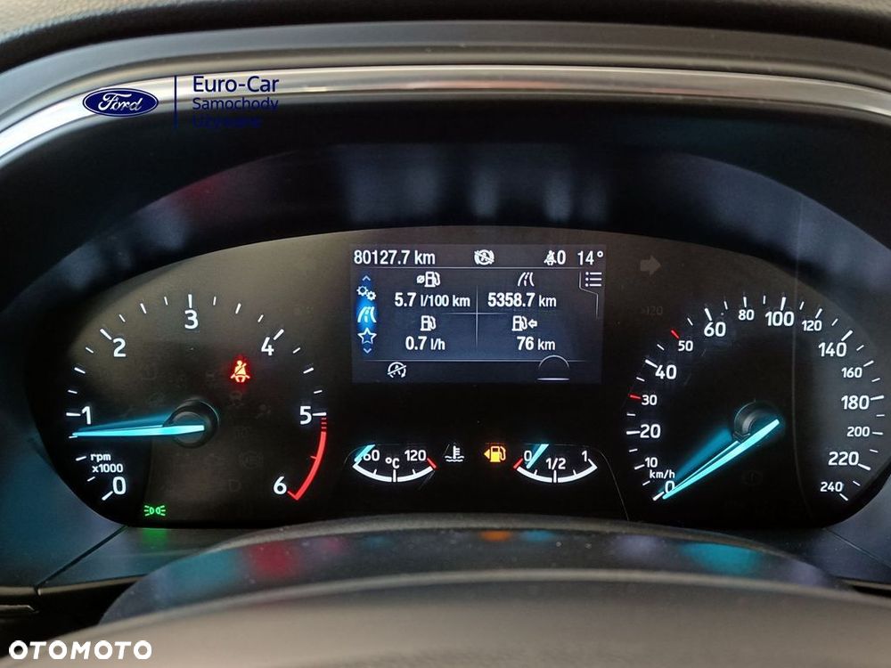 Ford Focus 1.5 EcoBlue STart-Stopp-System TITANIUM - 19