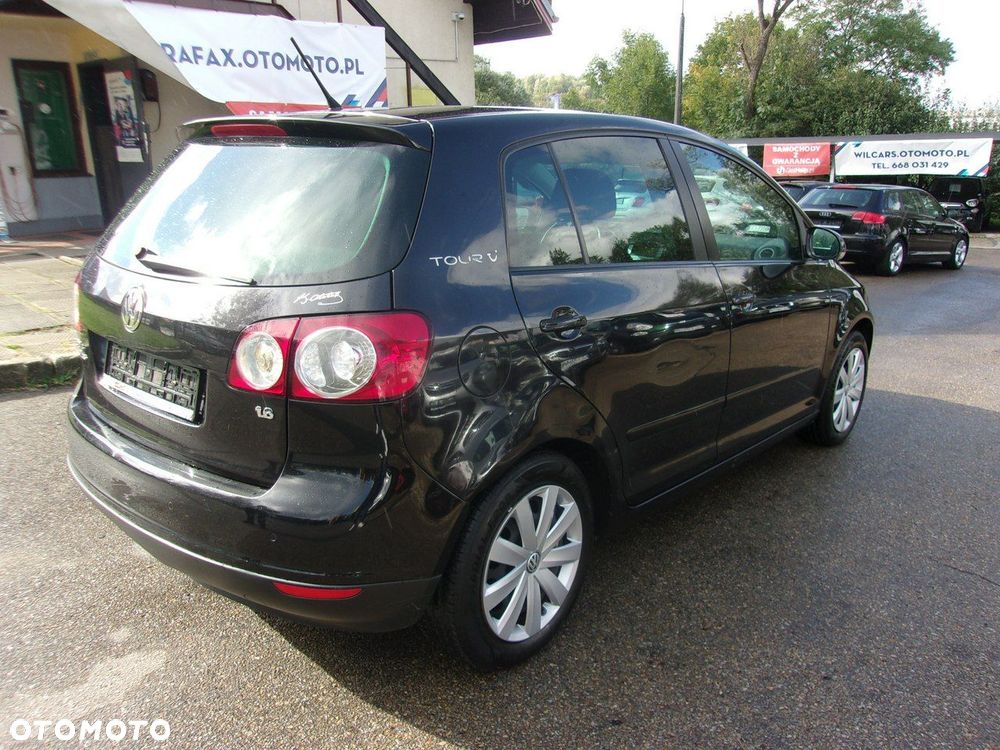 Volkswagen Golf Plus - 9