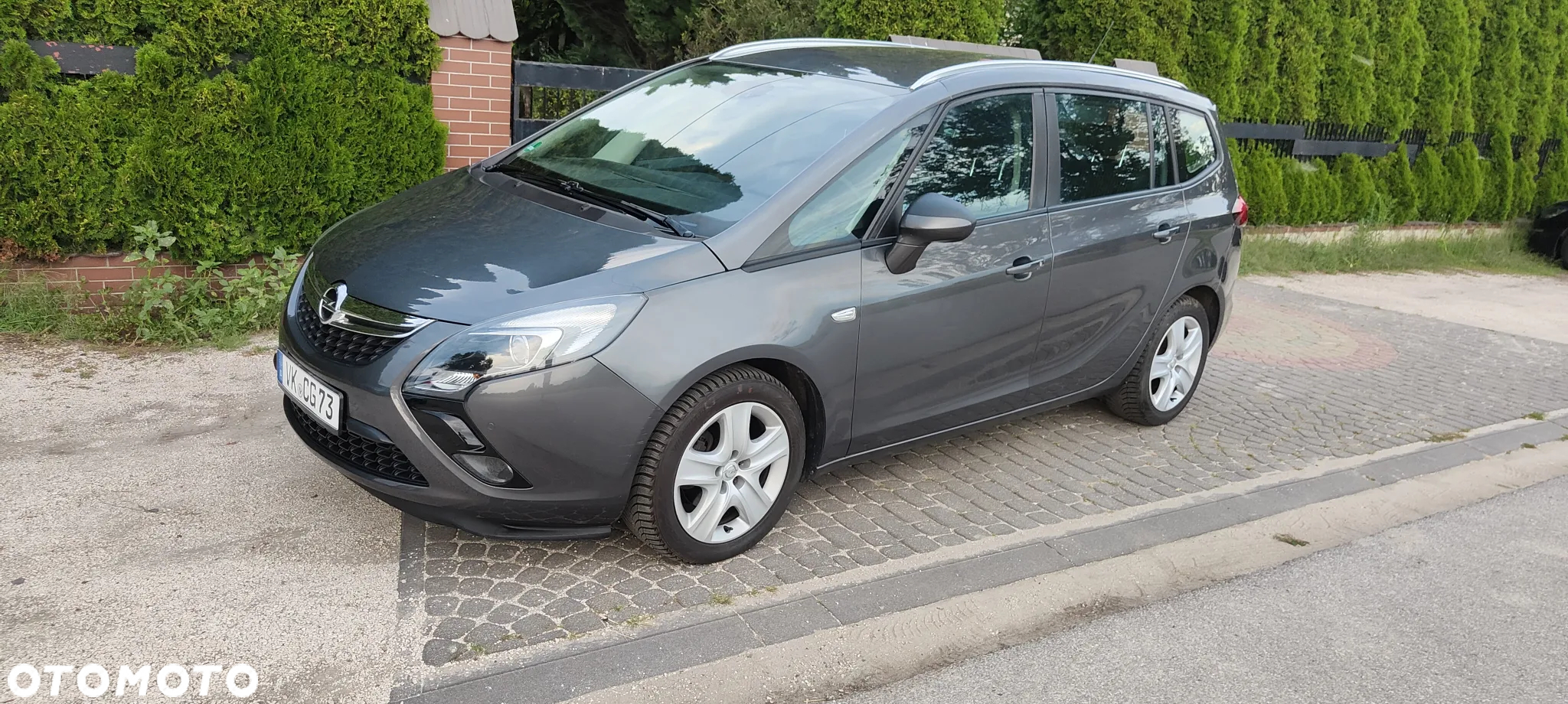 Opel Zafira - 10