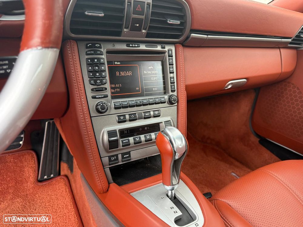 Porsche 911 (997) Carrera Tiptronic S - 19