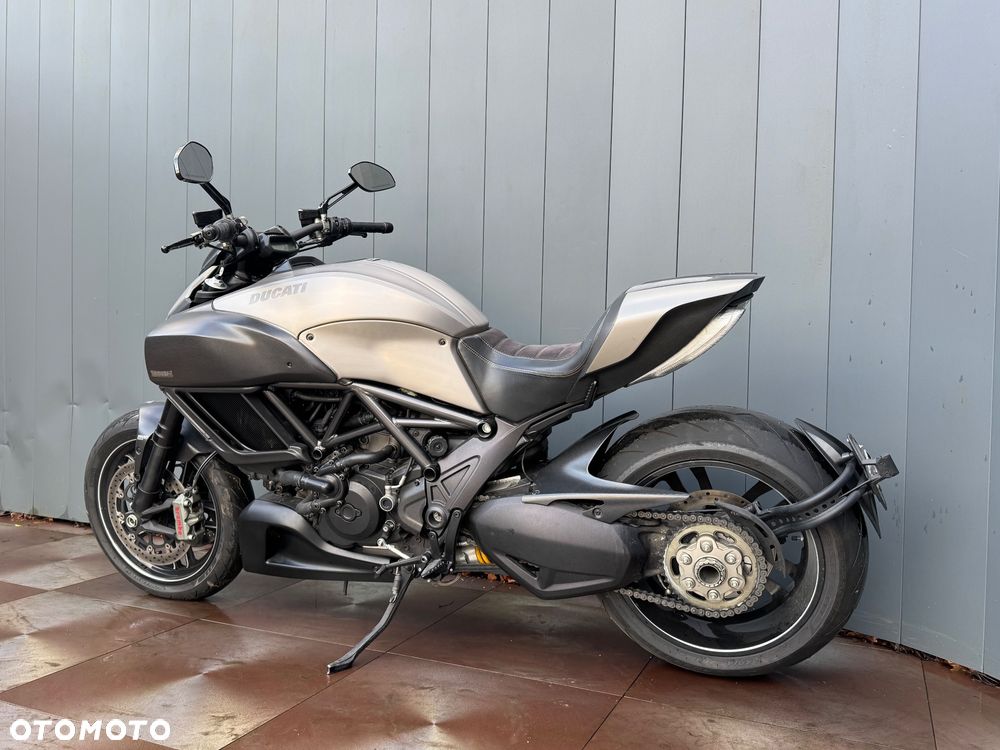 Ducati Diavel - 4