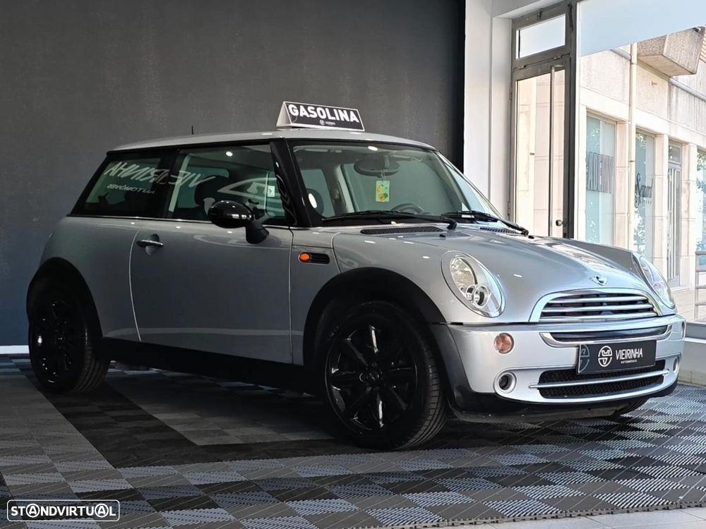 MINI 3 Portas - 16