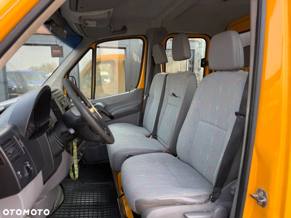 Volkswagen Crafter 2.5 TDI 163KM / Doka Brygadówka 7-osobowy / 2008 ROK PRODUKCJI / 353.348KM PRZEBIEG - 20