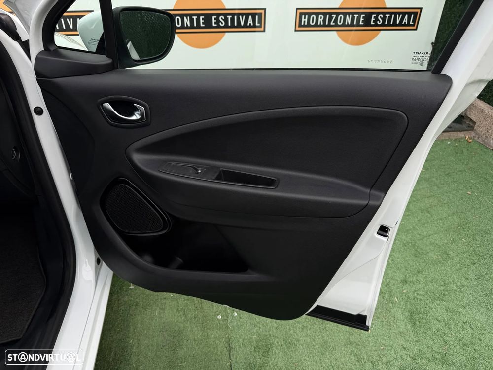 Renault Zoe (c/ Bateria) Limited 50 - 21