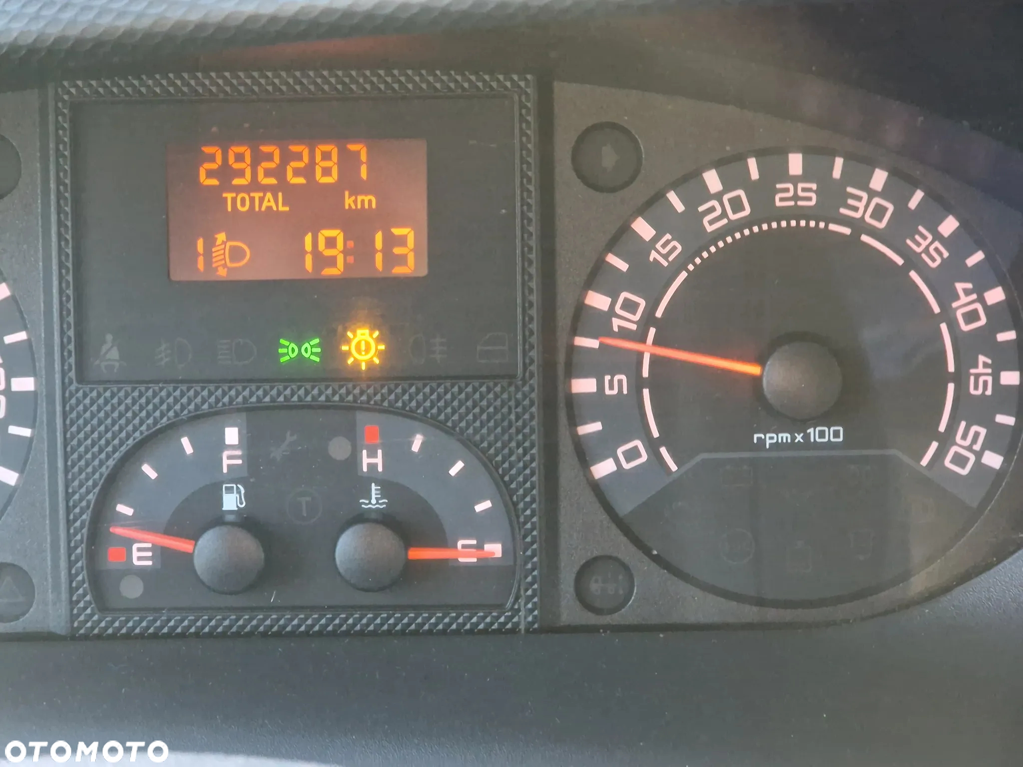 Iveco DAILY 35C - 9