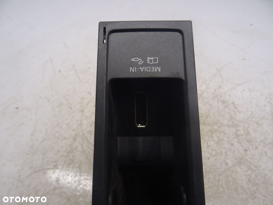 VW PASSAT B7 KOMBI 10-14 MODUŁ INTERFACE INTERFEJS 5N0035341F - 3