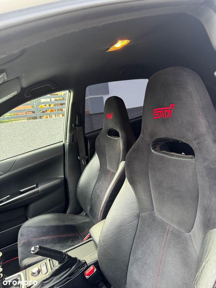 Subaru Impreza WRX STI - 25