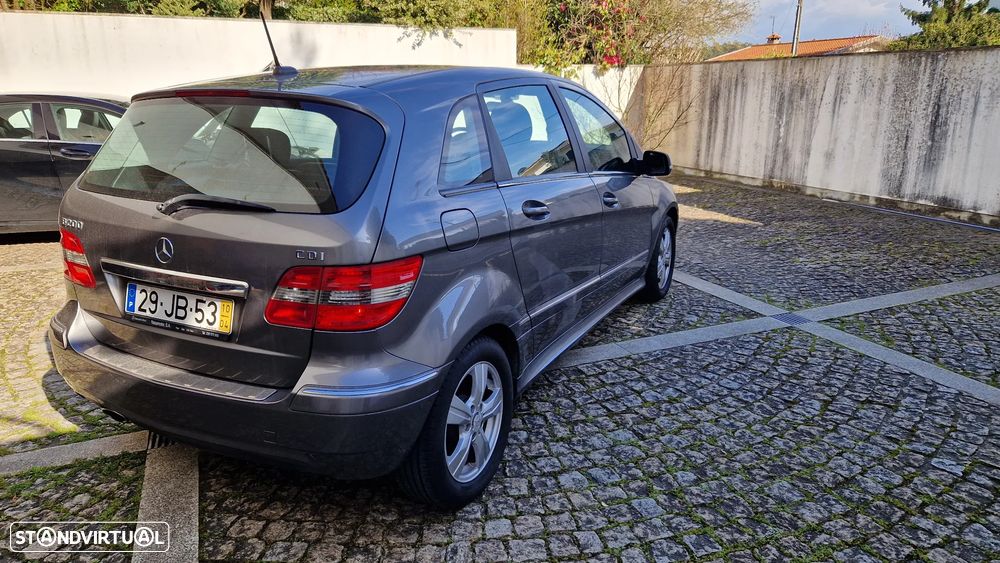 Mercedes-Benz B 200 CDI - 5