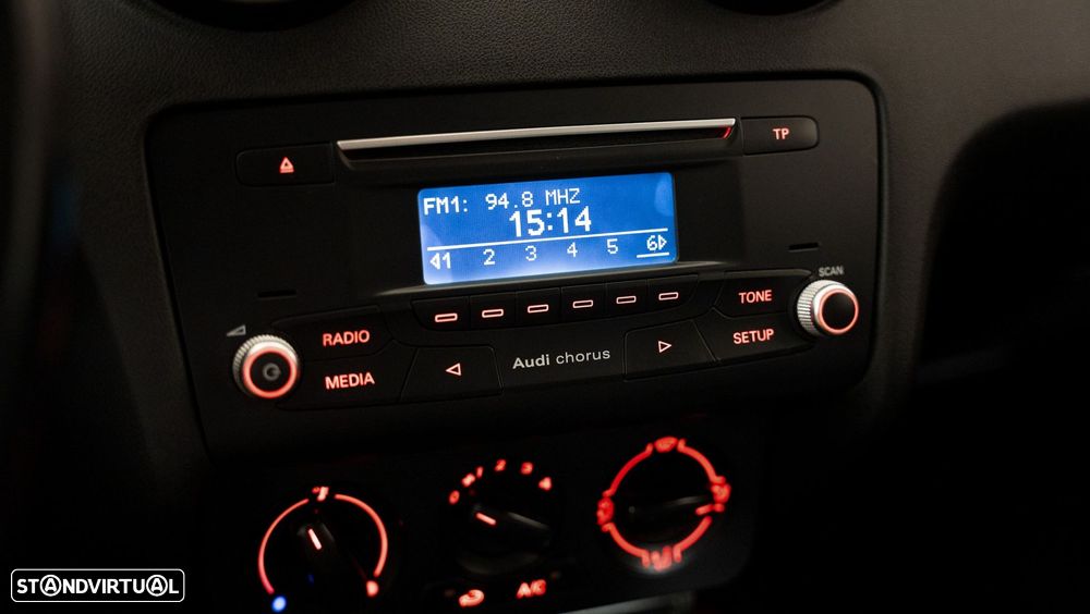 Audi A1 Sportback 1.0 TFSI Design - 6