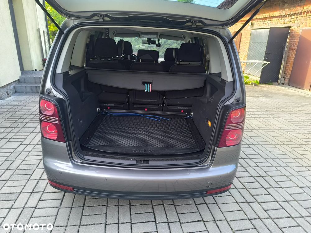 Volkswagen Touran 2.0 TDI DPF Trendline - 5