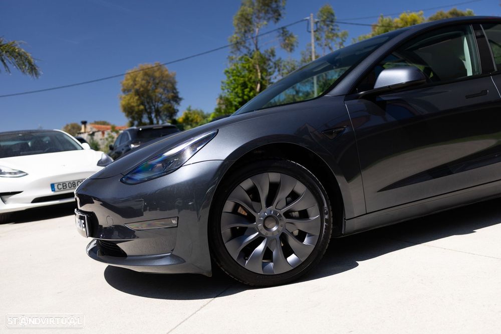 Tesla Model 3 Long Range AWD Dual Motor - 17