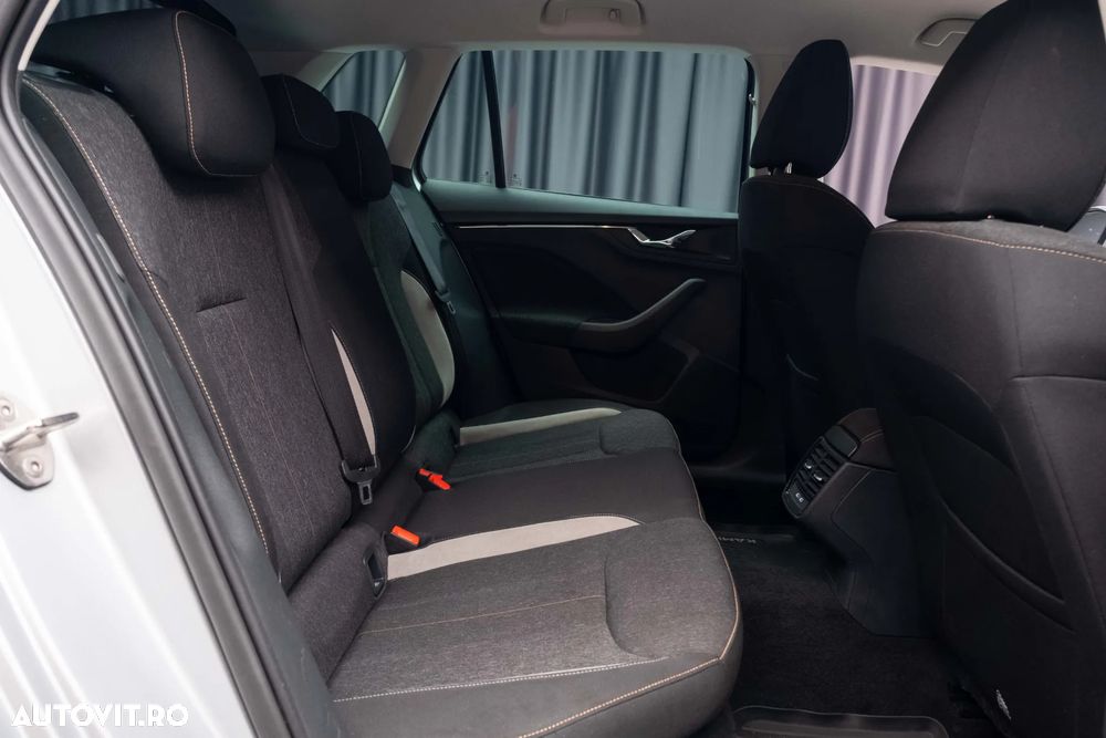 Skoda Kamiq 1.0 TSI DSG Style - 30