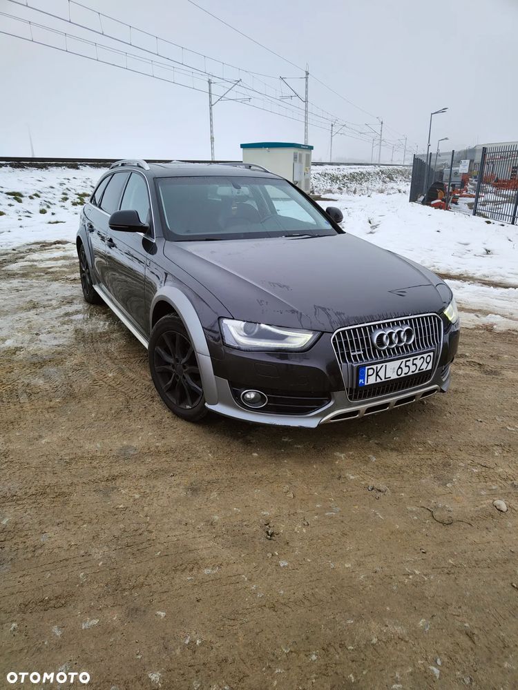 Audi A4 Allroad 2.0 TDI Quattro S tronic - 4