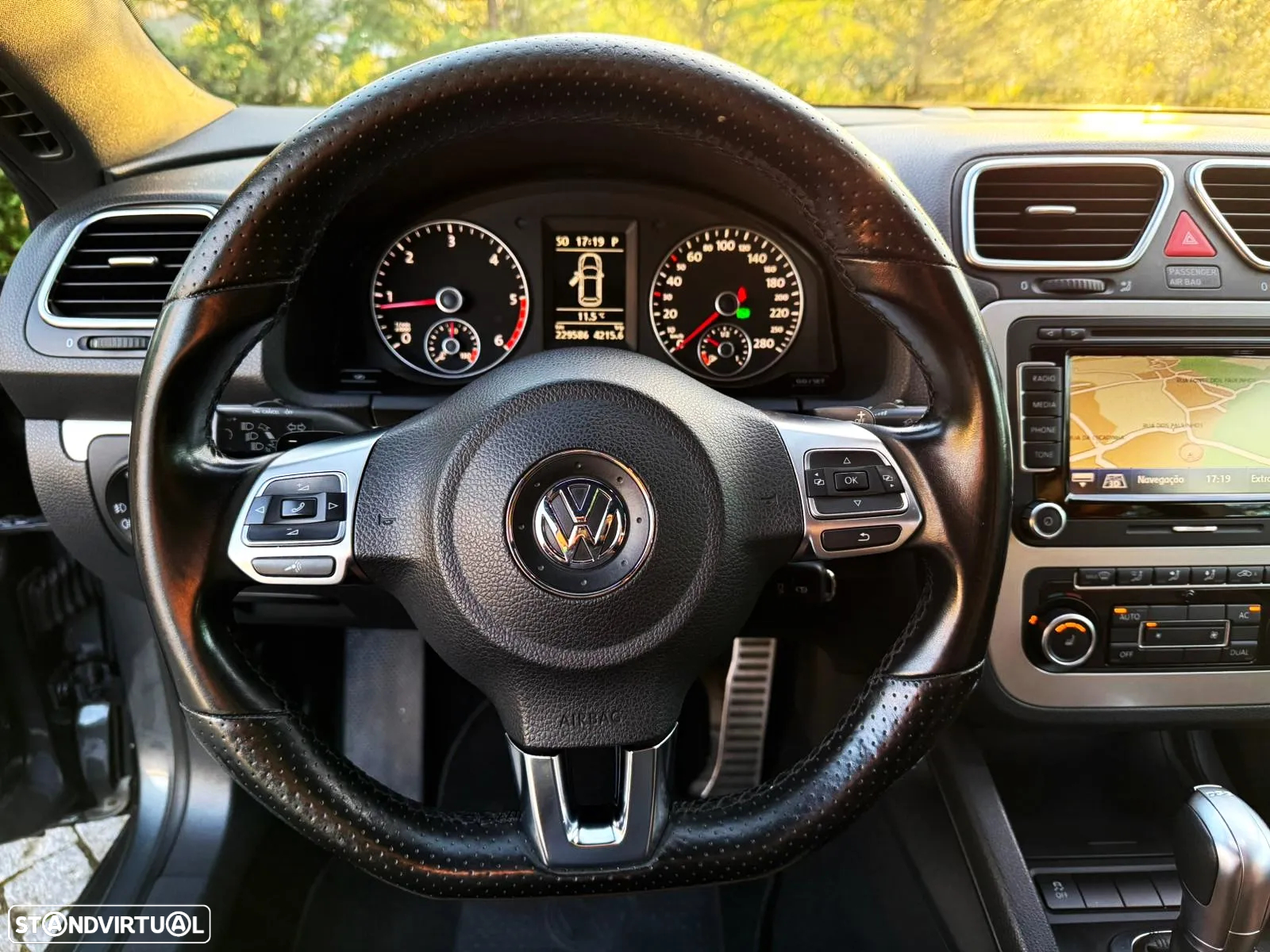 VW Scirocco 2.0 TDI Sport DSG - 17