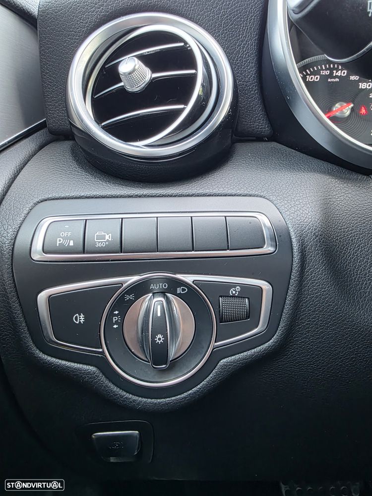 Mercedes-Benz GLC 350 e 4Matic 7G-TRONIC AMG Line - 28