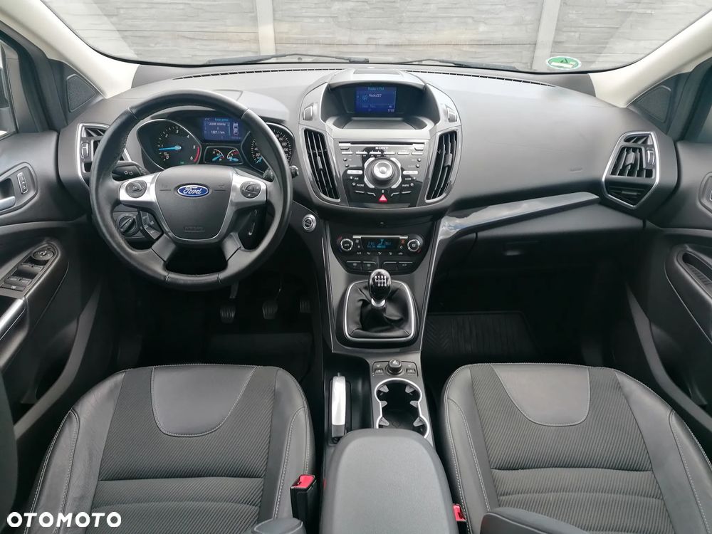 Ford Kuga 2.0 TDCi 4WD Titanium Plus - 12