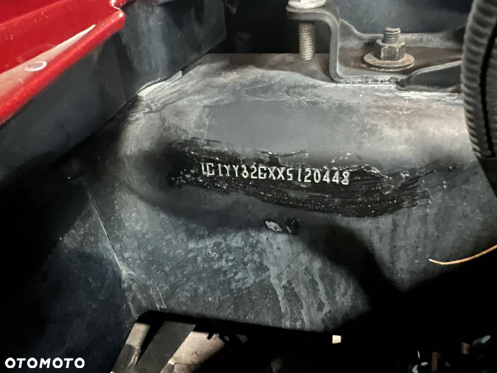 Chevrolet Corvette ver-convertible-5-7 - 9