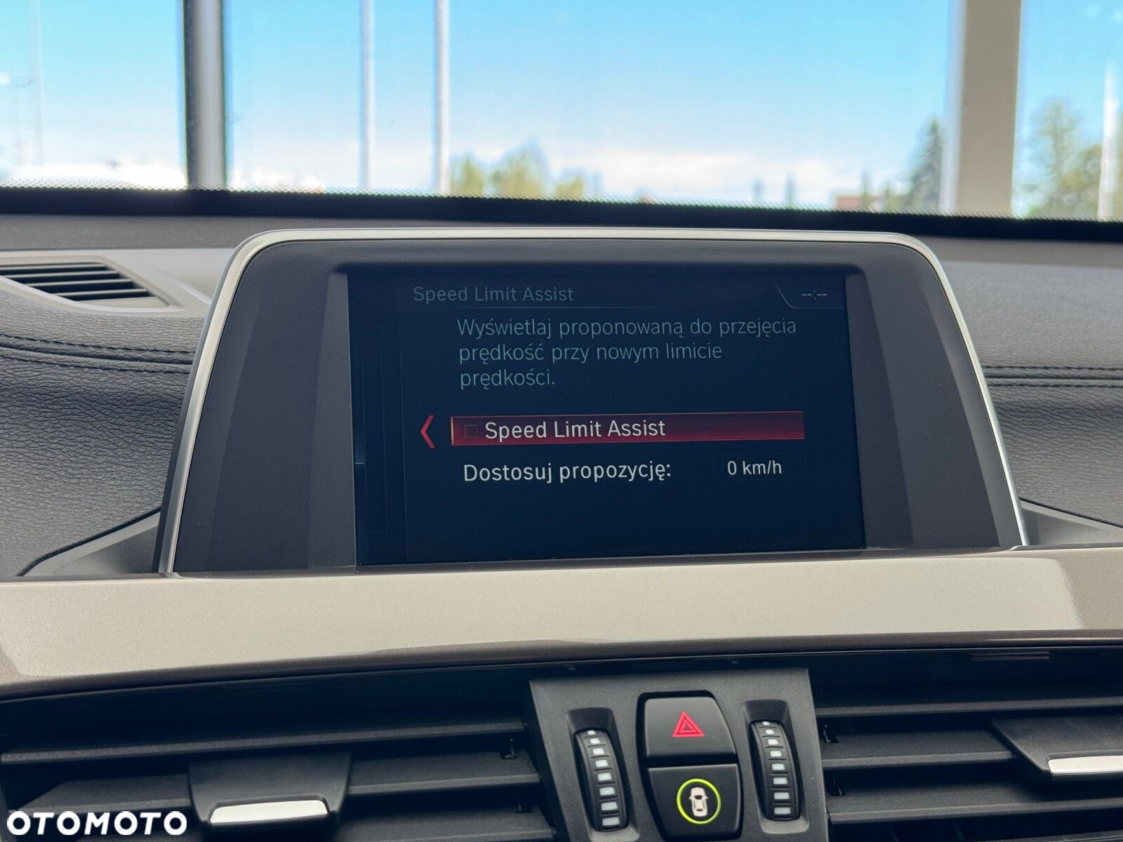 BMW X1 sDrive18i xLine - 35