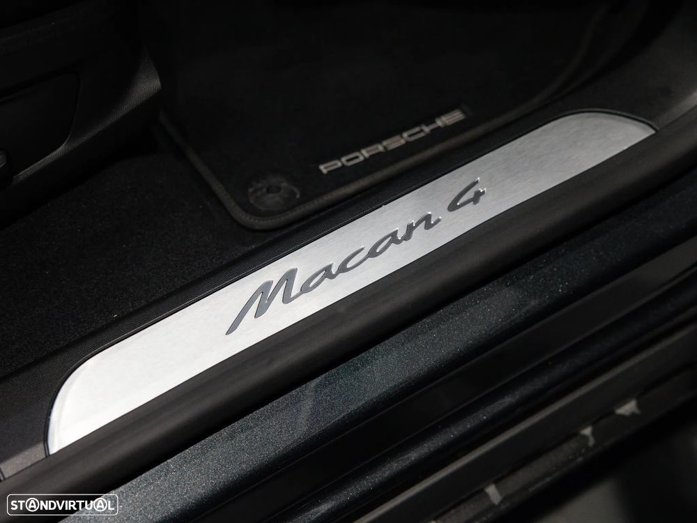 Porsche Macan Electric 4 - 40