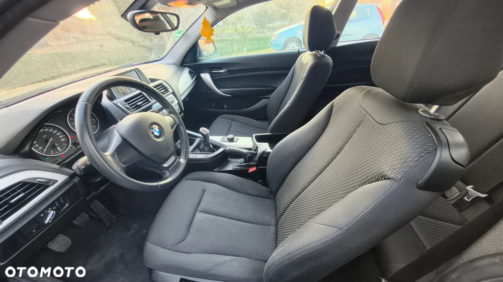 BMW Seria 1 - 21