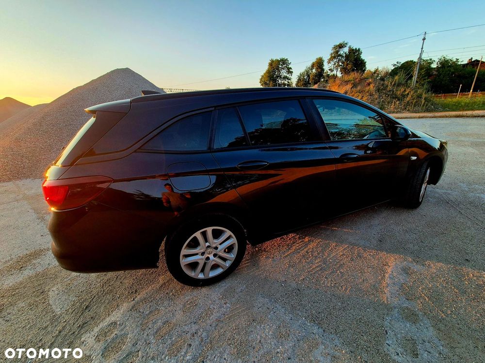 Opel Astra 1.6 CDTI DPF ecoFLEX TourerStart/Stop Exklusiv - 5