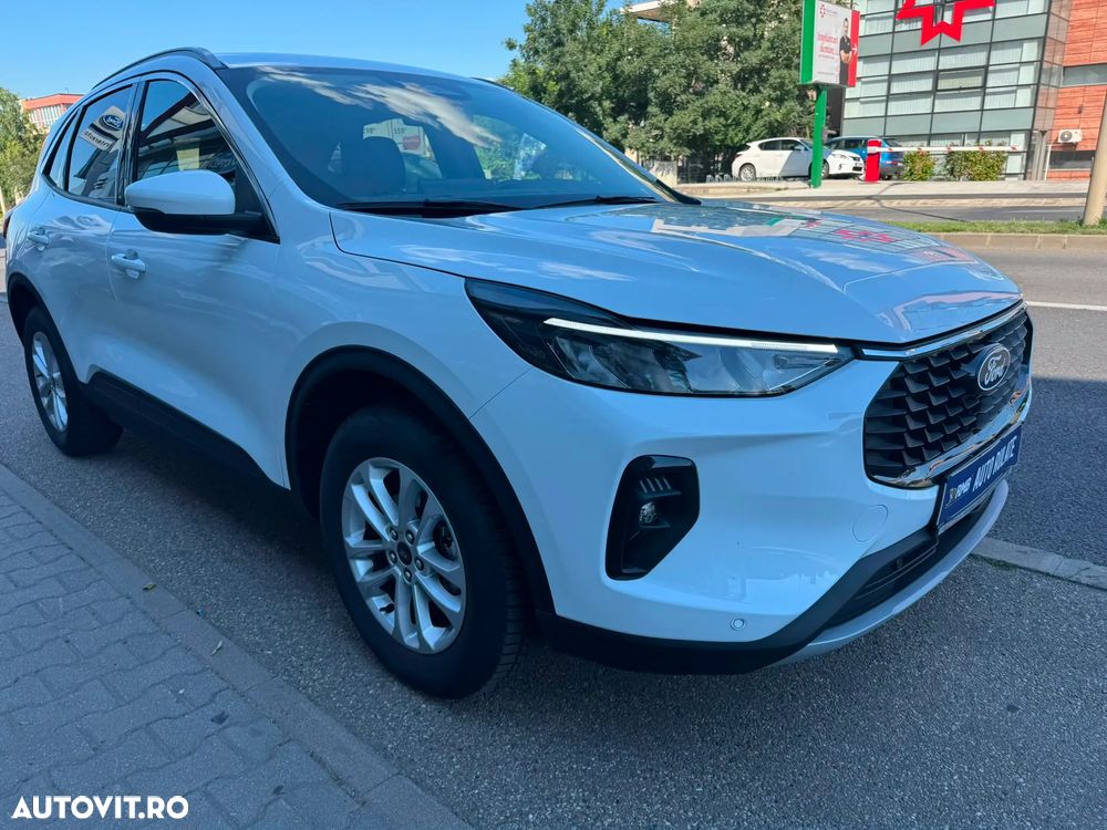 Ford Kuga 1.5 EcoBoost A8 FWD Titanium - 8