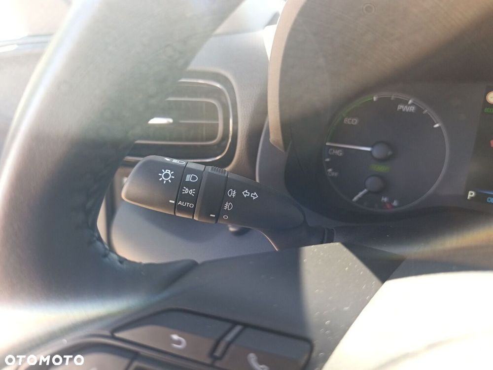 Toyota Yaris - 36